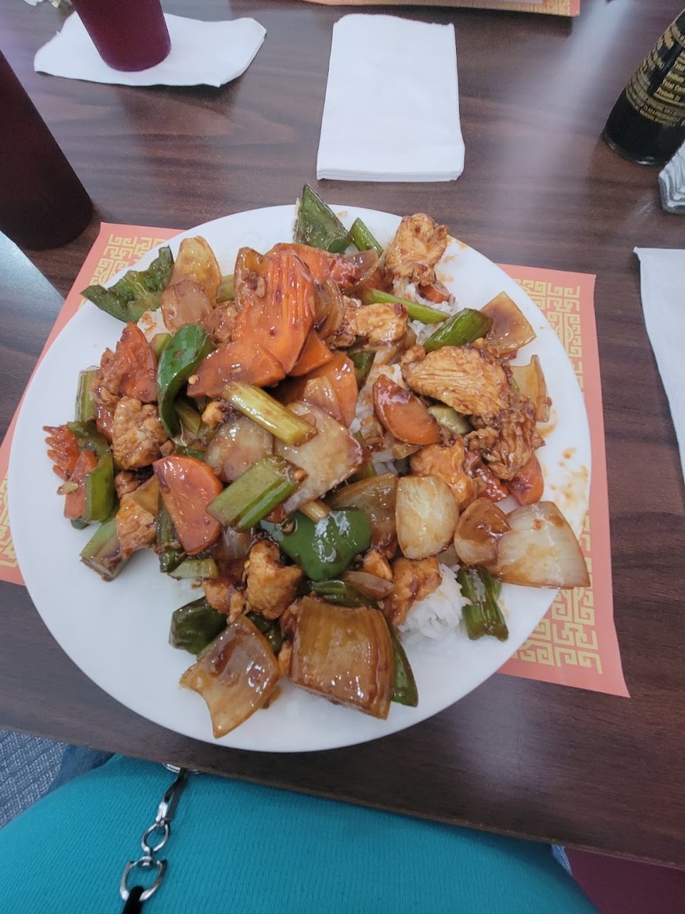 Kan POA Cashew Chicken and Steam Rice